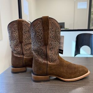 Men’s Ariat Walker Roughout Boots